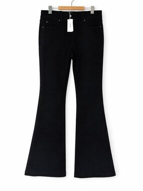 SPANX Black Flare Jeans | High-Rise | Petite | Size Large | NWT 🖤